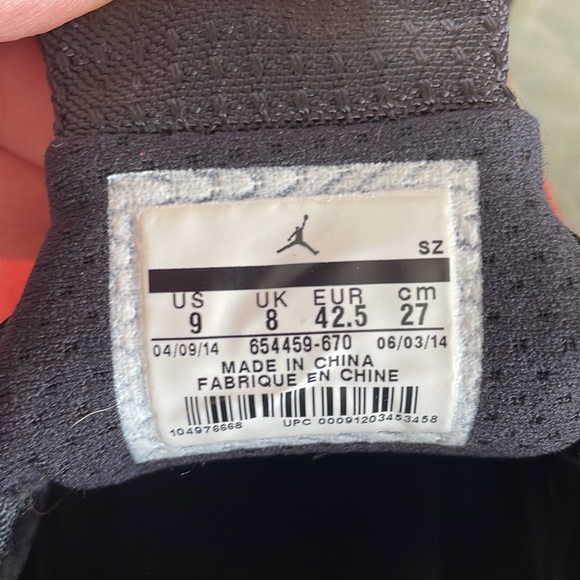 2014 Jordan 14 Retro Challenge Red “Ferrari”, Size 9 - Picture 11 of 16